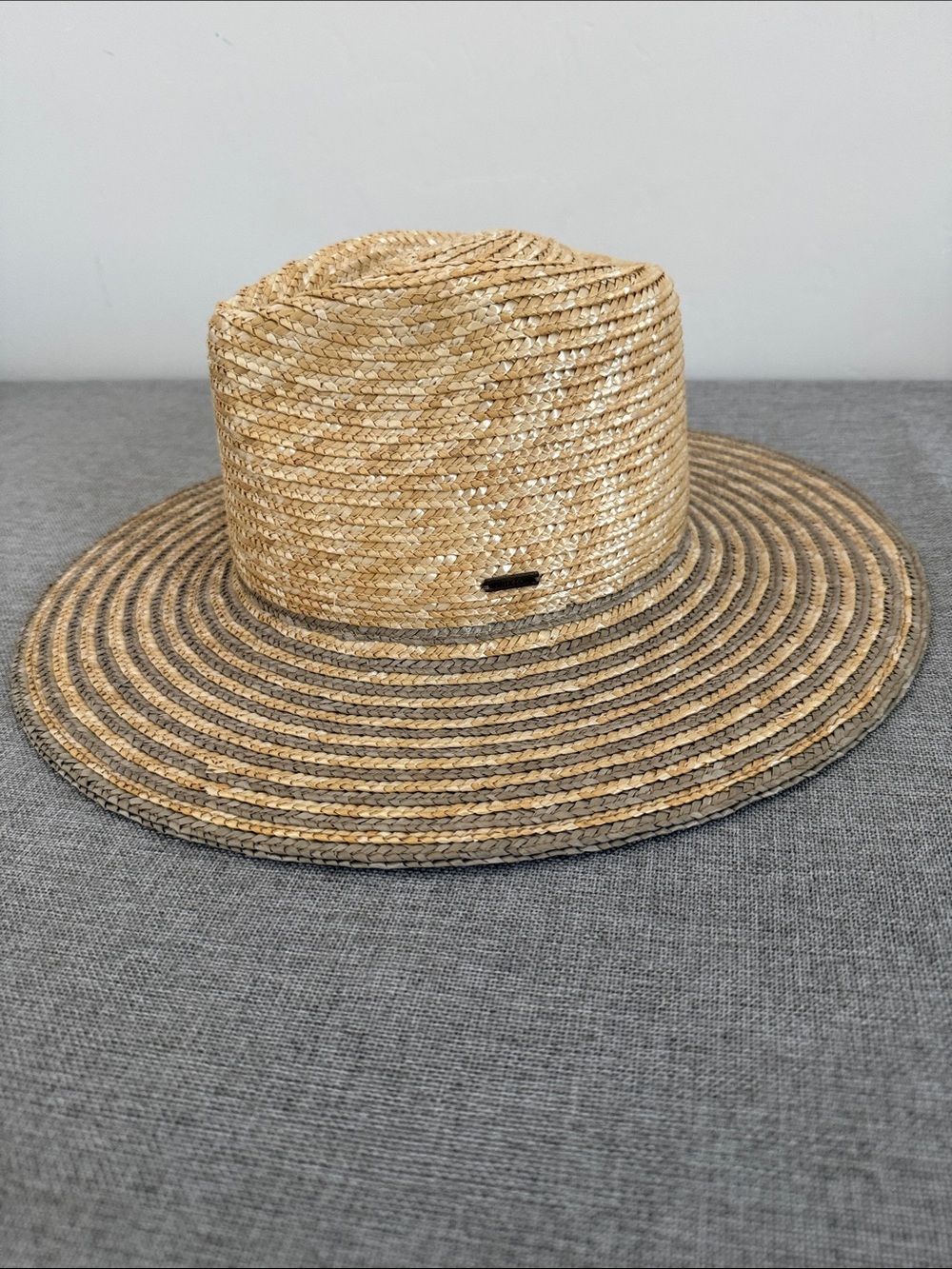 Brixton Straw Wide-Brim Fedora Hat - Natural and Gray